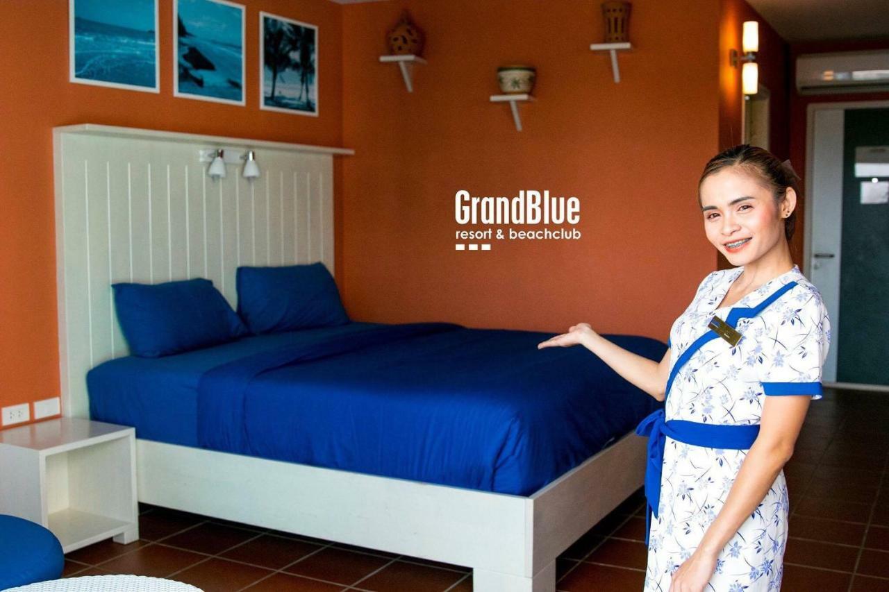 Grandblue Resort & Beachclub Mae Phim Bagian luar foto